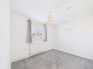 Bedroom- click for photo gallery